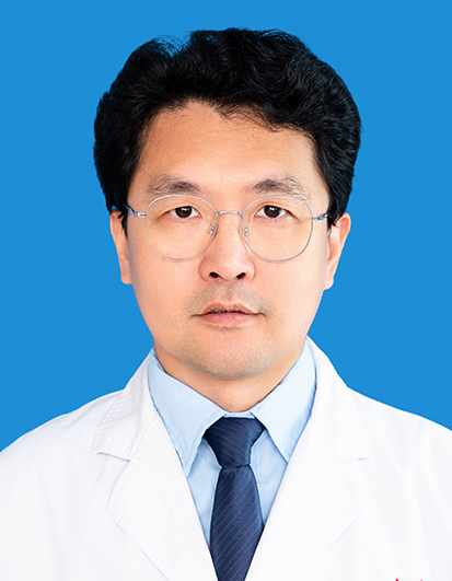 點擊照片，查看專家專長、出診時間